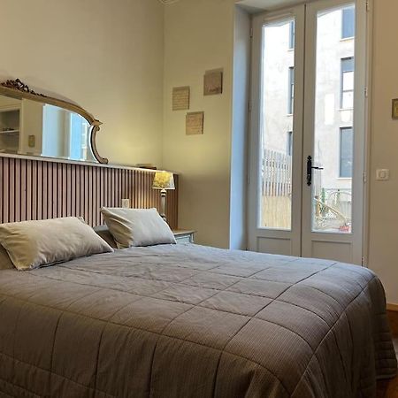 Coeur De Ville, Garage Prive Et Gratuit Avec Terrasse ! Кахор Екстериор снимка
