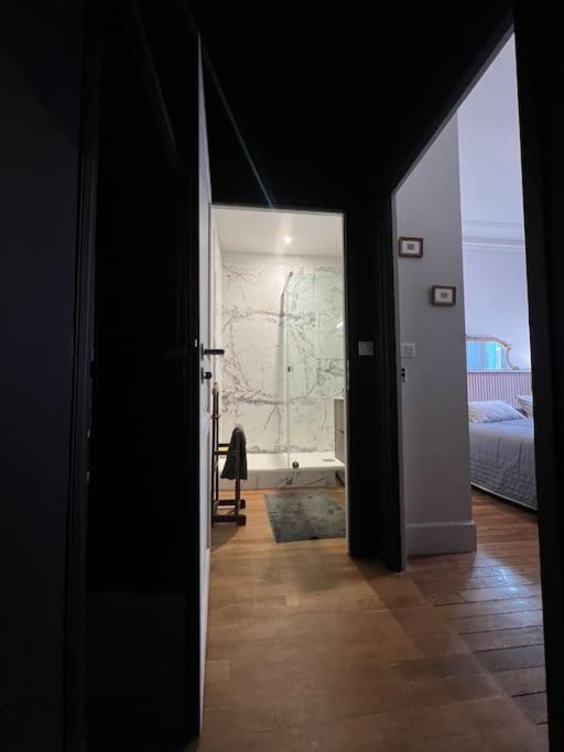 Coeur De Ville, Garage Prive Et Gratuit Avec Terrasse ! Кахор Екстериор снимка