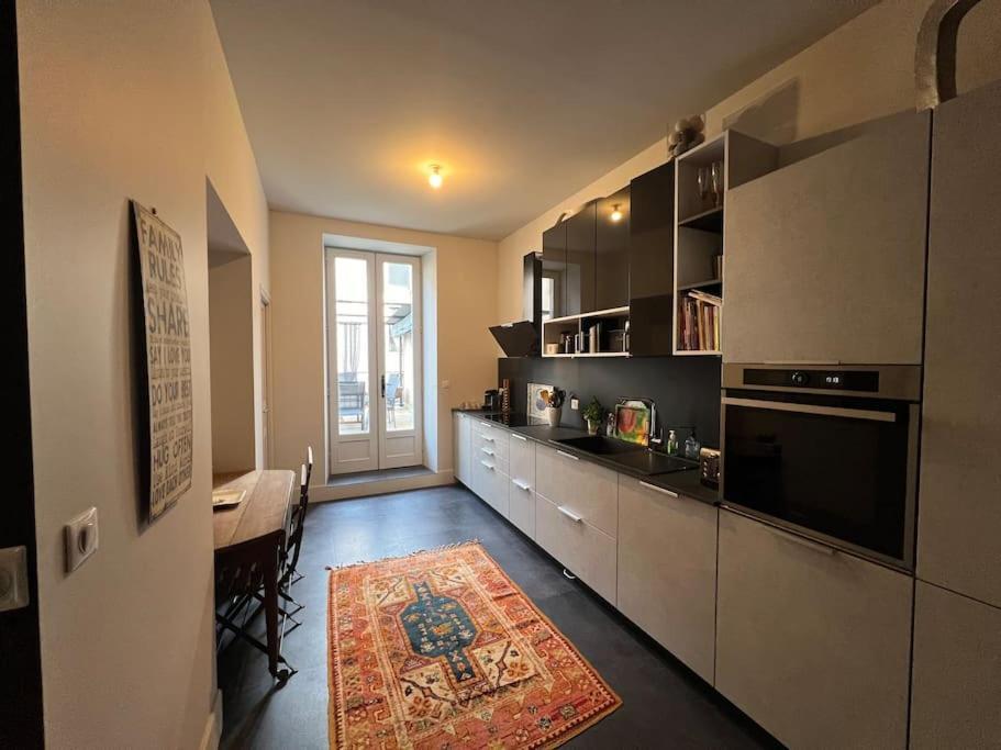Coeur De Ville, Garage Prive Et Gratuit Avec Terrasse ! Кахор Екстериор снимка