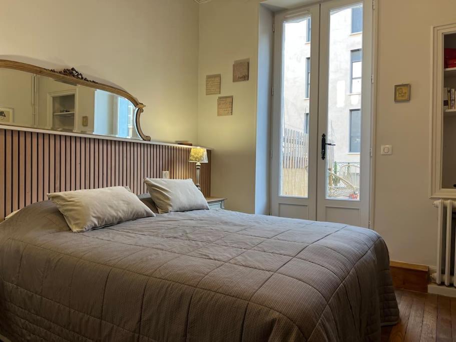 Coeur De Ville, Garage Prive Et Gratuit Avec Terrasse ! Кахор Екстериор снимка