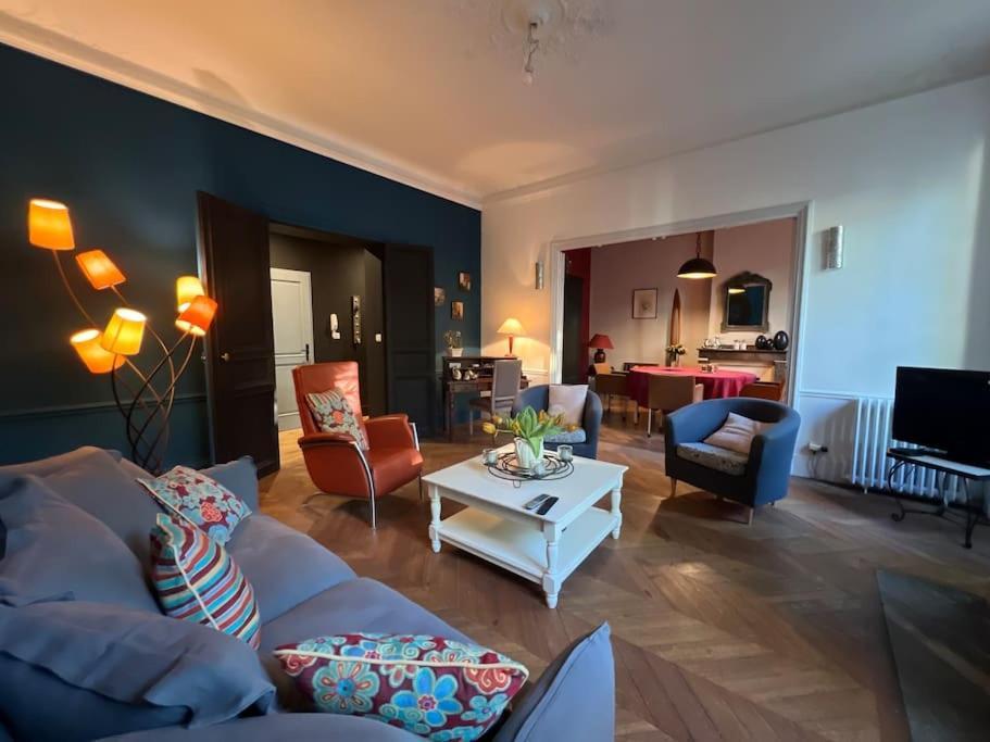 Coeur De Ville, Garage Prive Et Gratuit Avec Terrasse ! Кахор Екстериор снимка